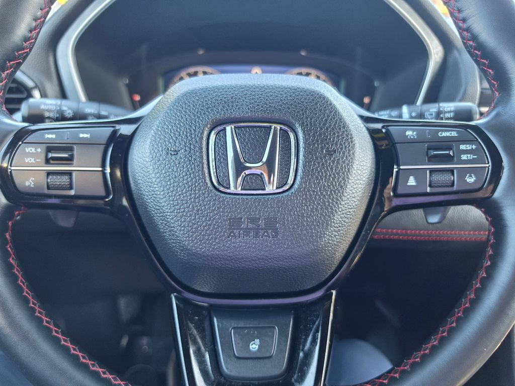 Used 2025 Honda Pilot Black Edition image 24