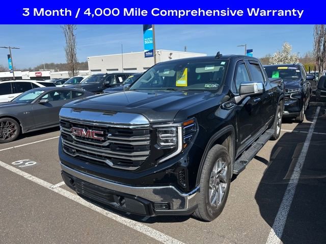 Used 2022 GMC Sierra 1500 SLT w/ SLT Premium Package AWD/4WD image 3