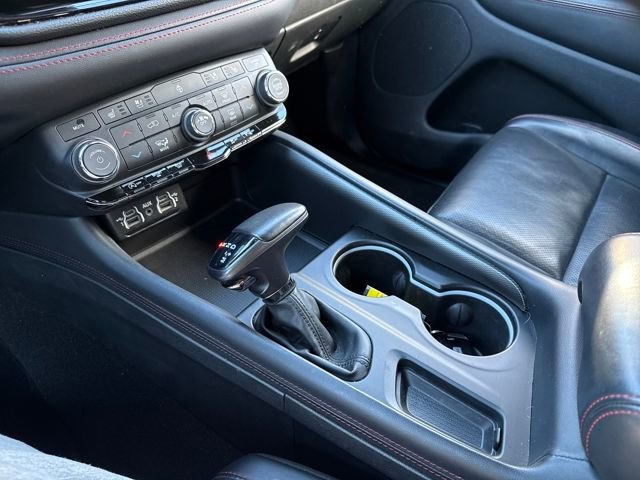 Used 2024 Dodge Durango GT image 25