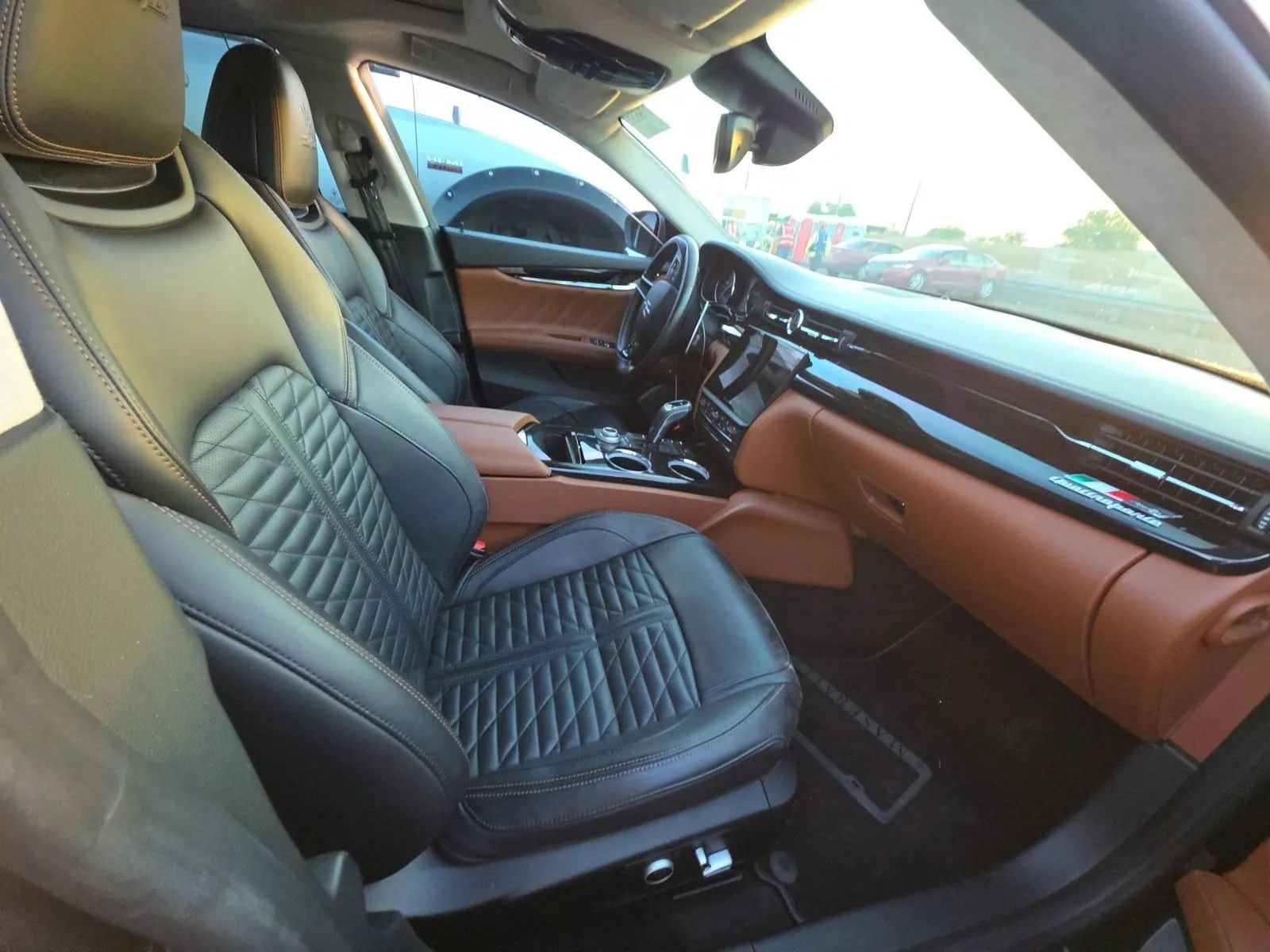 Used 2021 Maserati Quattroporte Trofeo RWD image 9