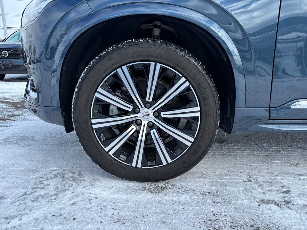 Certified 2024 Volvo XC90 B5 Core w/ Protection Package Premier image 30