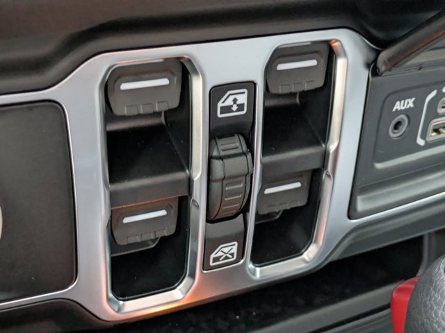 New 2025 Jeep Gladiator Sport image 19