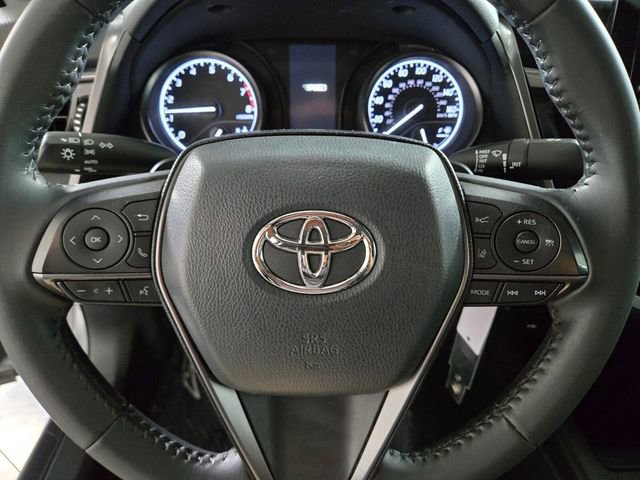 Used 2022 Toyota Camry SE w/ Carpet Mat Package (TMS) FWD image 29