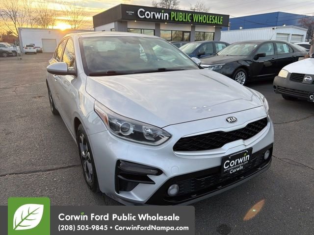 Used 2021 Kia Forte LXS image 3