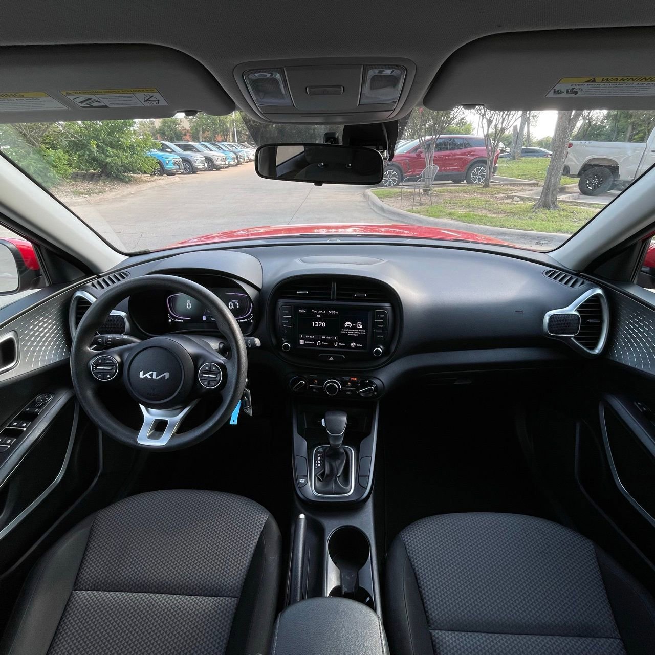 Used 2024 Kia Soul LX w/ Option Group 015 FWD image 10