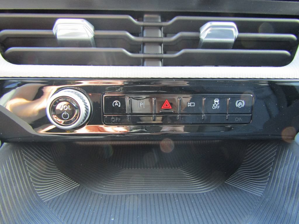 New 2026 Ford Explorer Active w/ Active Comfort Package AWD/4WD image 18