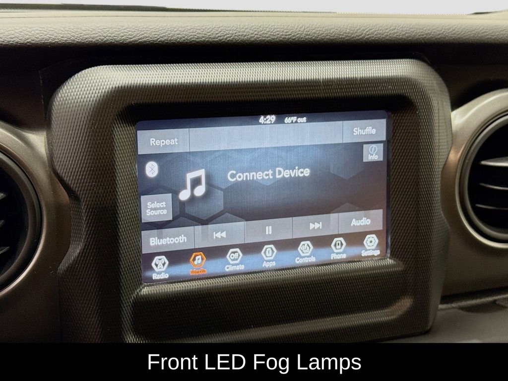 Used 2022 Jeep Gladiator Willys image 33