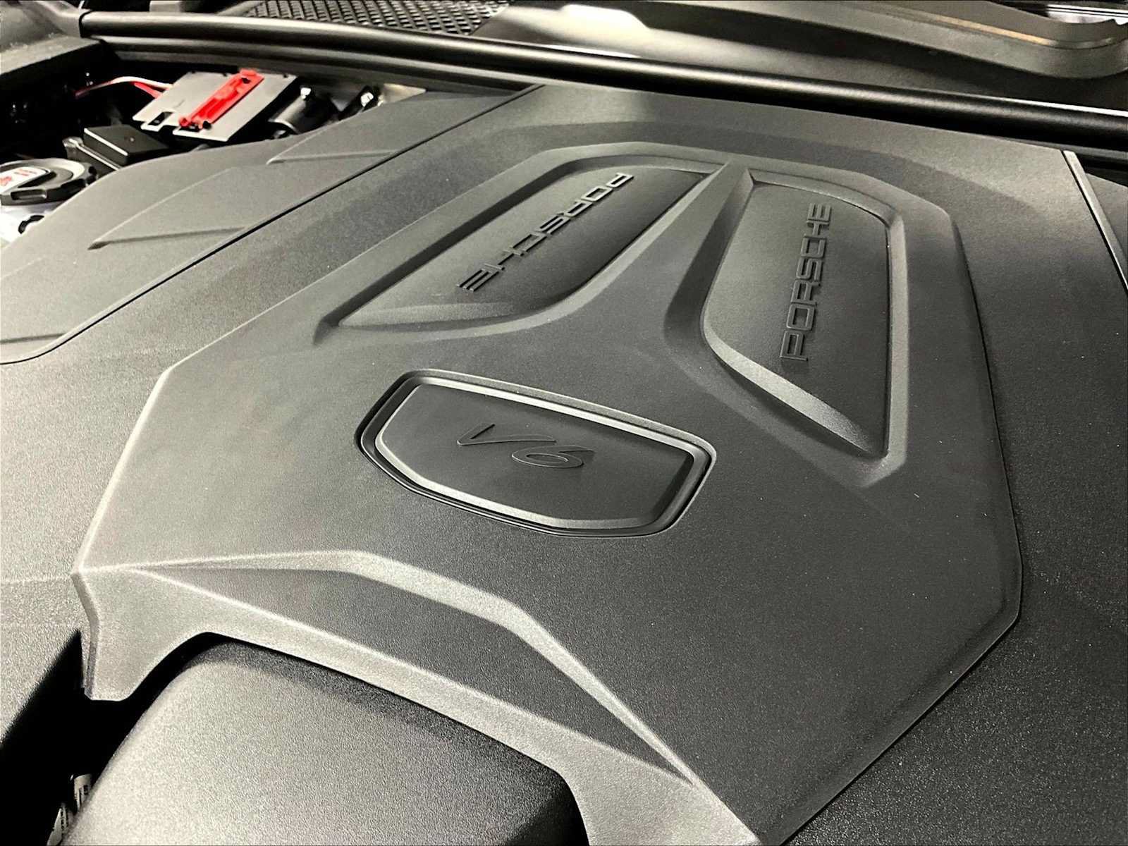 New 2026 Porsche Cayenne Coupe AWD/4WD image 36