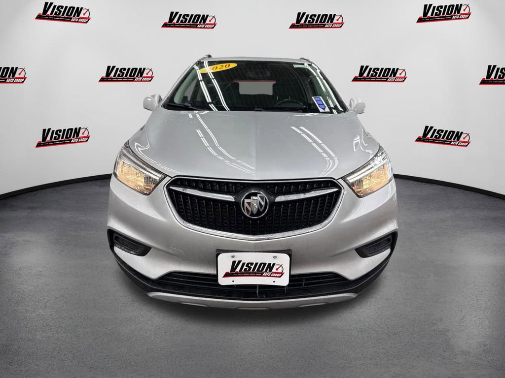 Used 2020 Buick Encore Preferred image 2