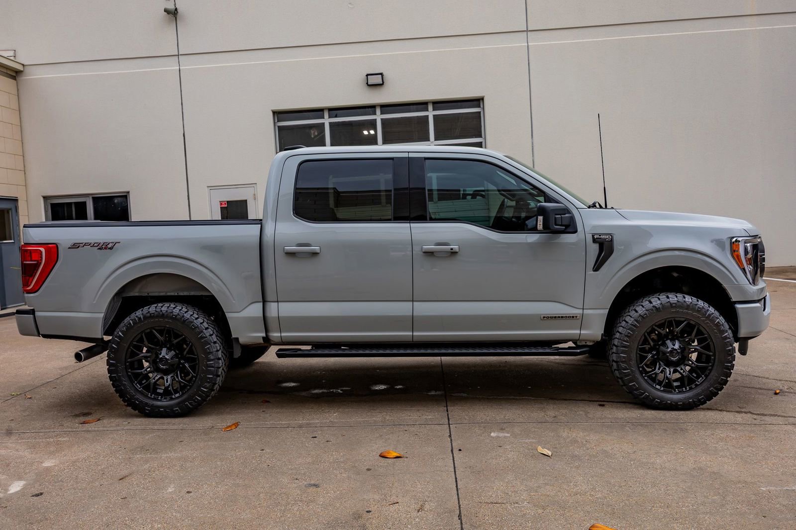 Used 2023 Ford F150 XLT w/ Equipment Group 302A High AWD/4WD image 11