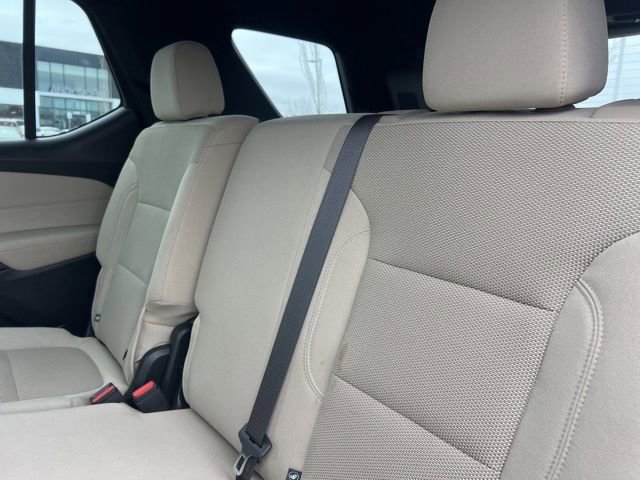 Used 2023 Chevrolet Traverse LS image 28