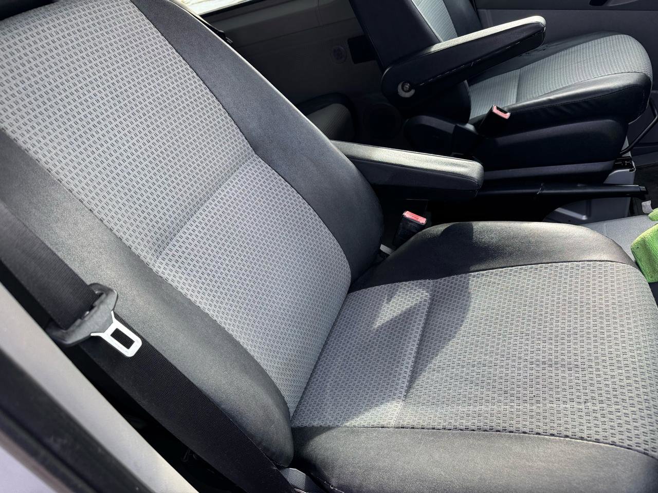 Used 2007 Dodge Sprinter 2500 w/ Cooling Group image 20