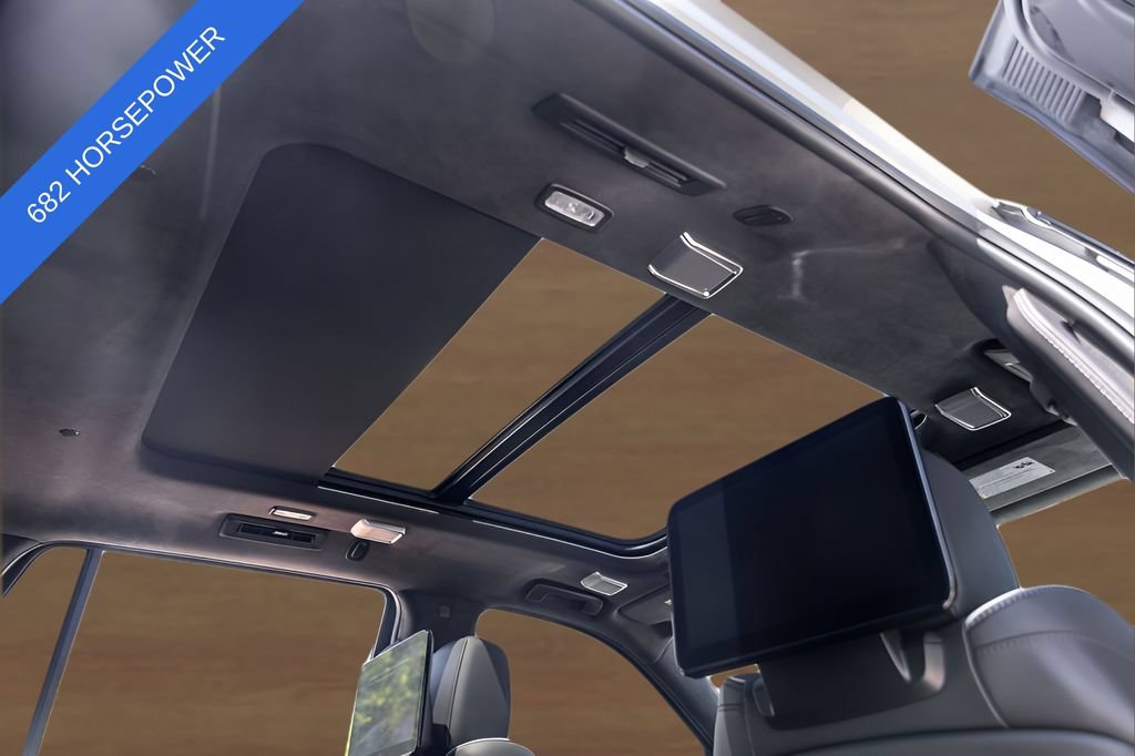 Certified 2025 Cadillac Escalade V AWD/4WD image 34