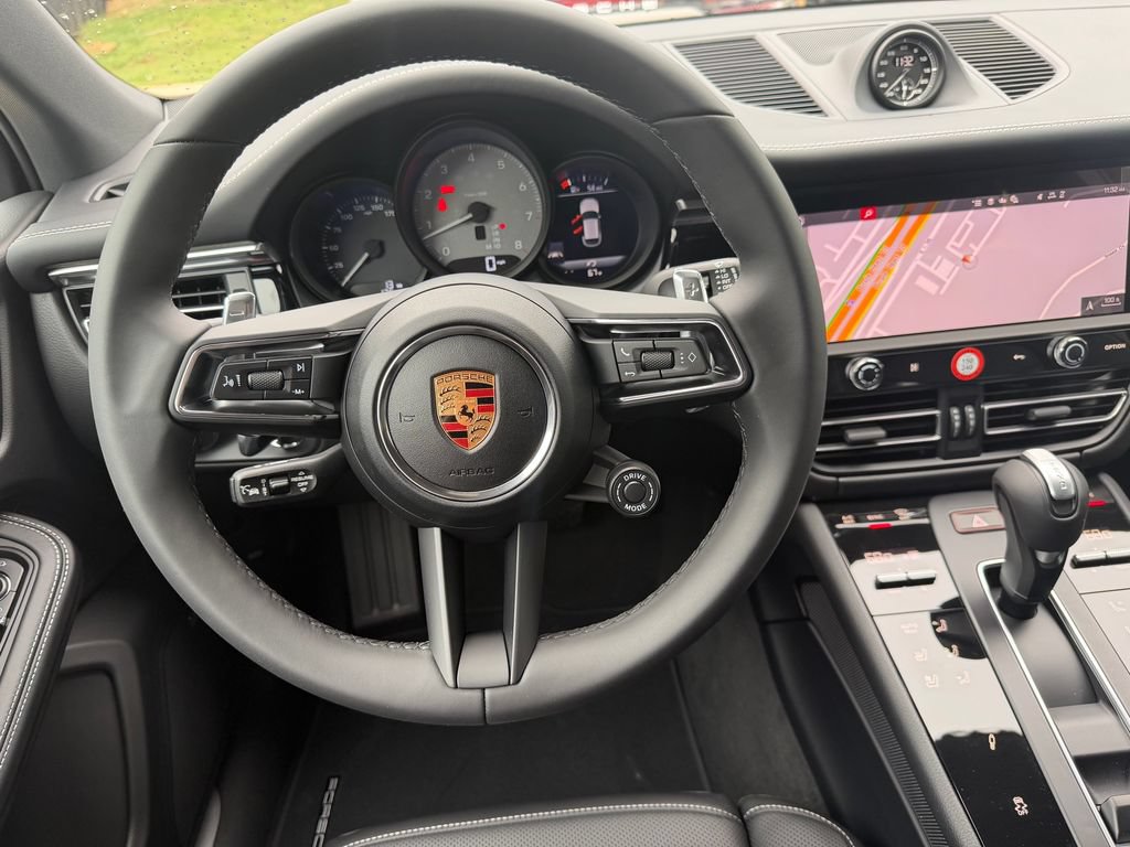 New 2026 Porsche Macan S AWD/4WD image 33