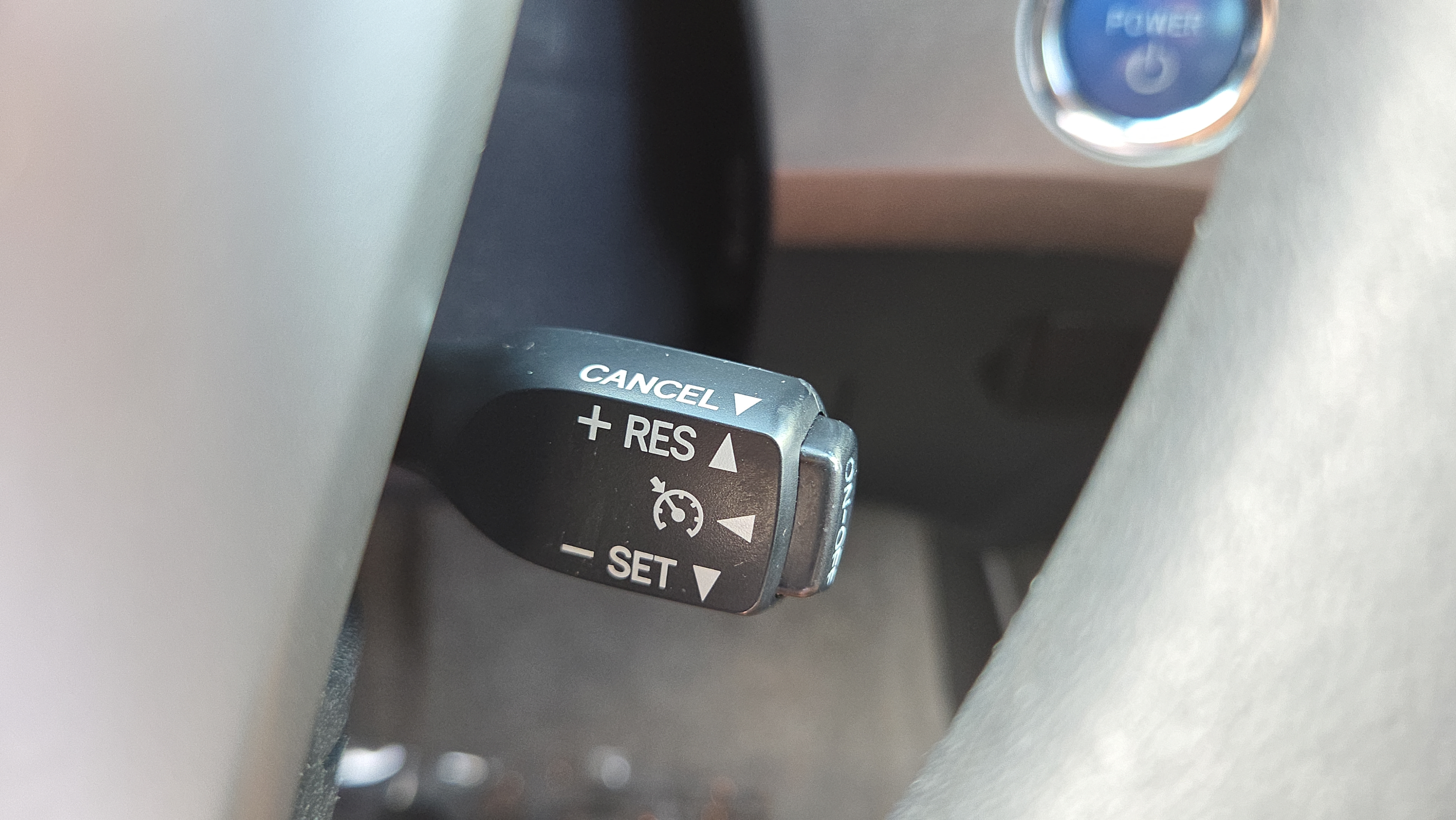 Used 2013 Toyota Prius Three FWD image 38