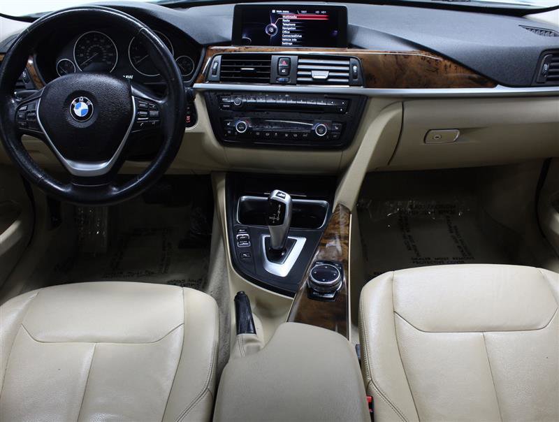 Used 2014 BMW 328i xDrive Sedan AWD/4WD image 10