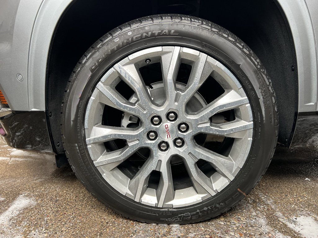 New 2026 GMC Acadia Denali w/ Super Cruise Package image 23