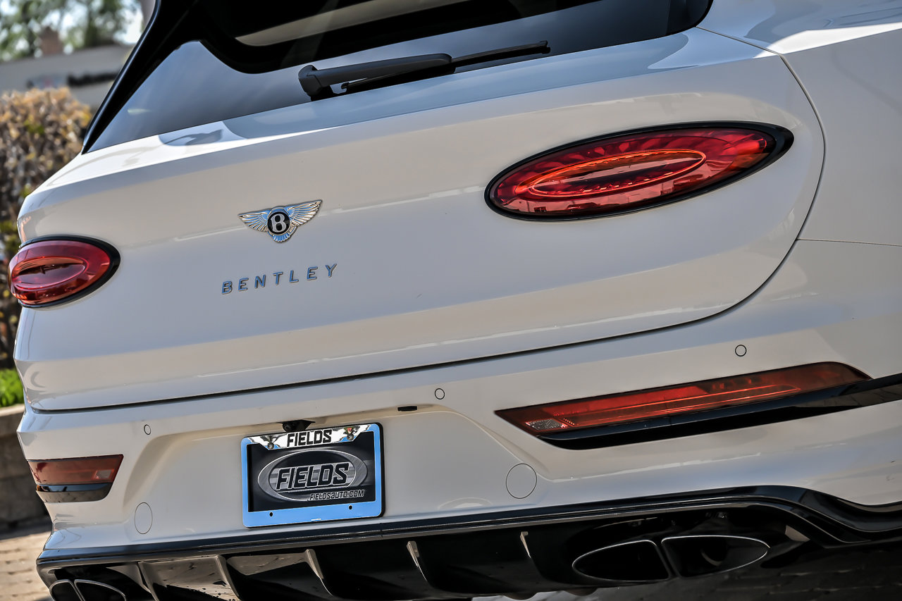 Certified 2022 Bentley Bentayga AWD/4WD image 16