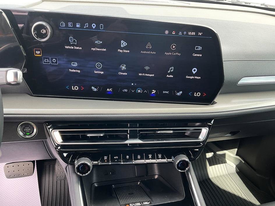 New 2026 Chevrolet Traverse LT w/ Driver Confidence Package AWD/4WD image 6