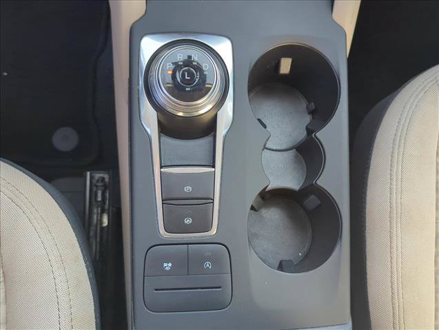 Used 2020 Ford Escape SE FWD image 26