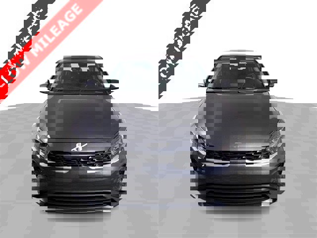 Used 2024 Kia Forte LXS w/ LXS Technology Package image 3