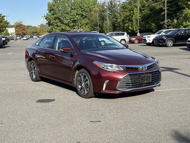 Used 2016 Toyota Avalon XLE Premium FWD image 1