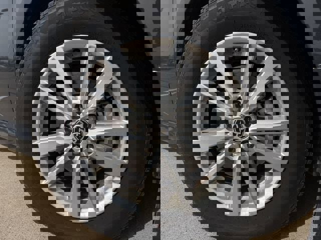 Certified 2025 Toyota Camry LE image 10