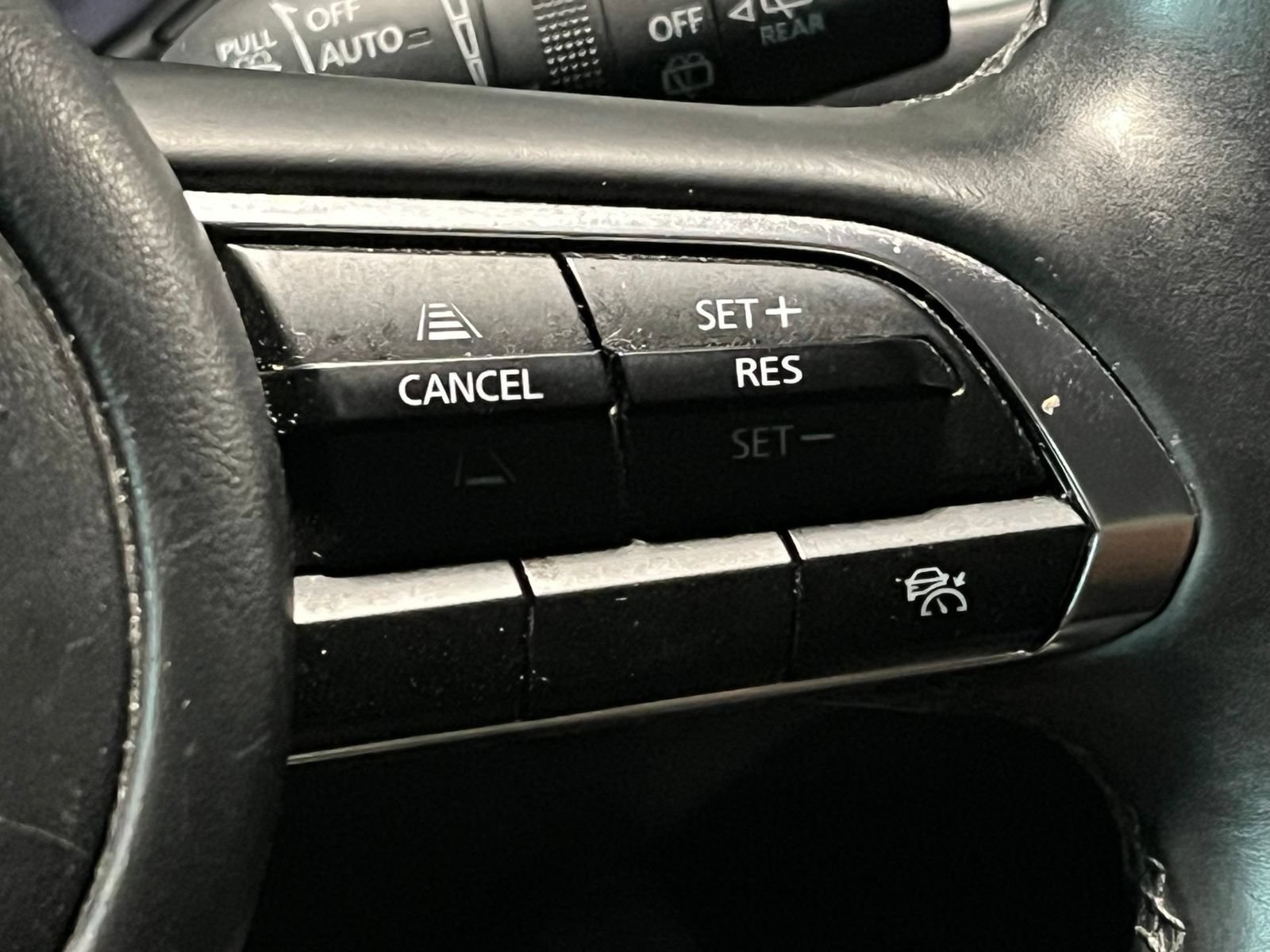 Used 2025 MAZDA MAZDA3 s Sport FWD image 30