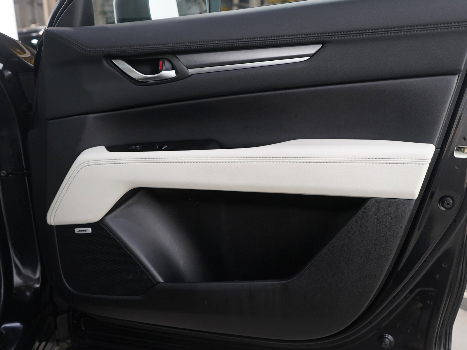 Used 2024 MAZDA CX-5 AWD 2.5 S w/ Premium Package image 9