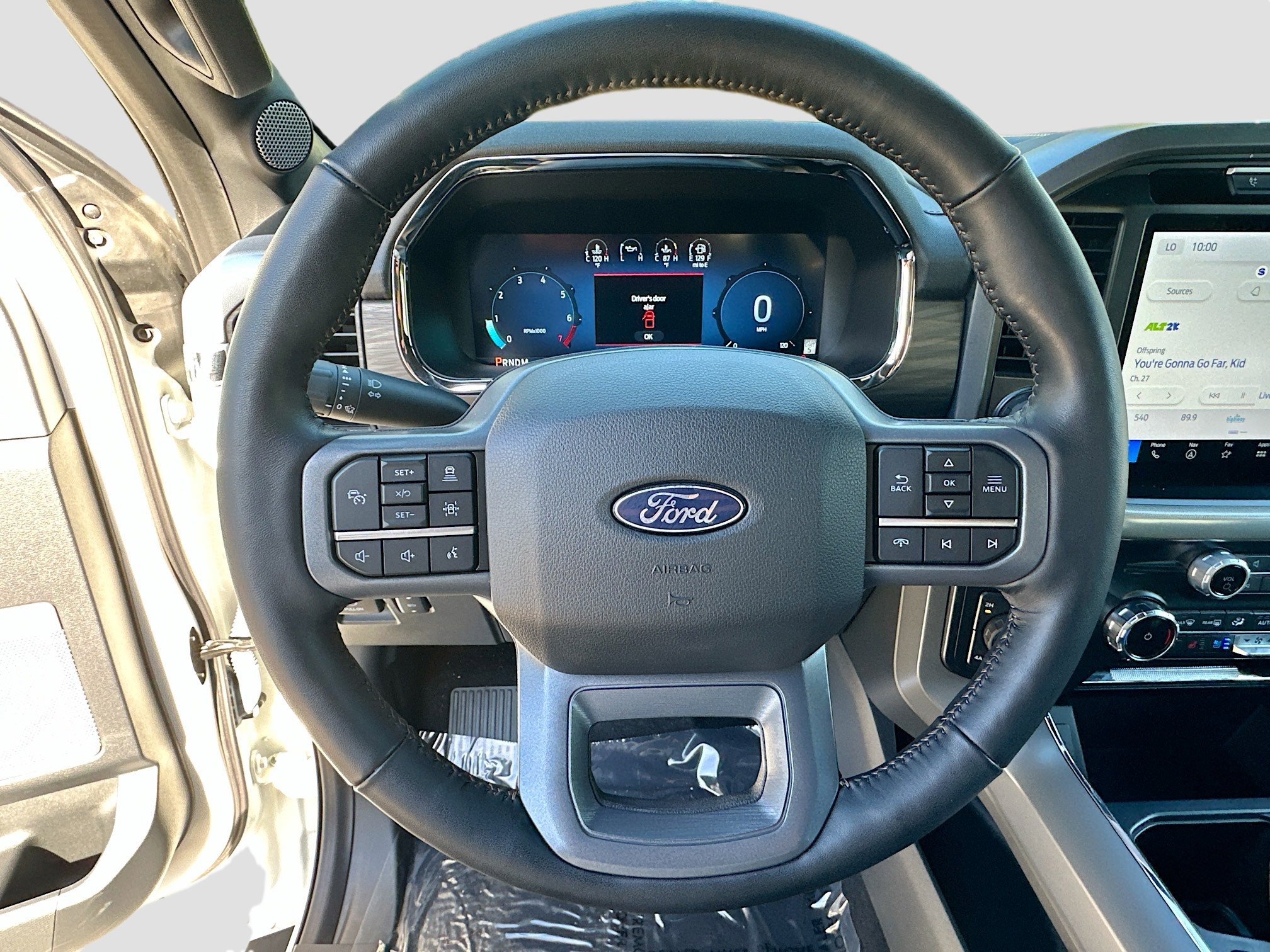 Used 2024 Ford F150 Lariat w/ FX4 Off-Road Package image 11