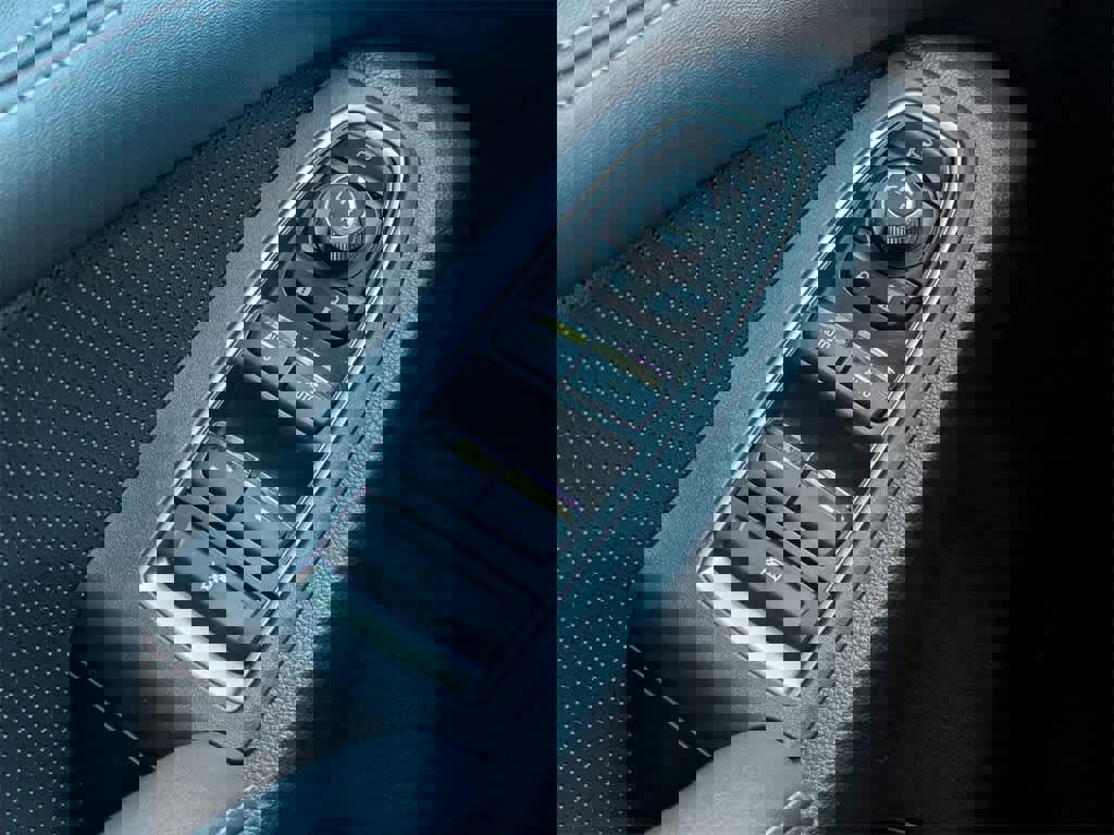 Used 2023 Subaru Ascent Touring image 39