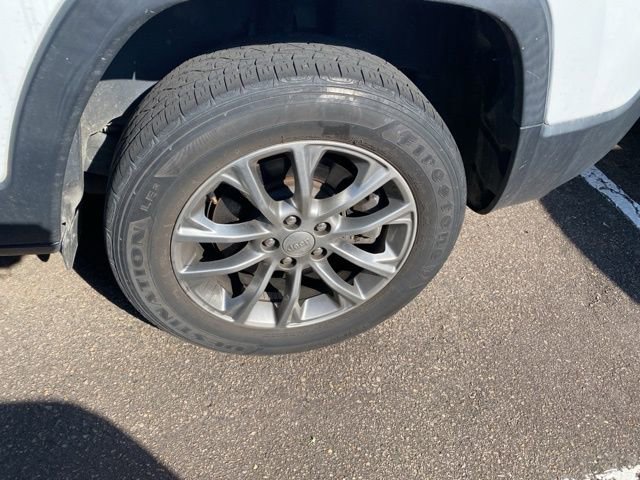 Used 2022 Jeep Cherokee Latitude Lux FWD image 24