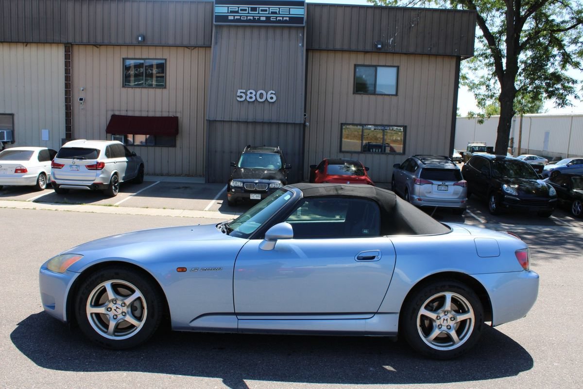 Used 2003 Honda S2000 image 2
