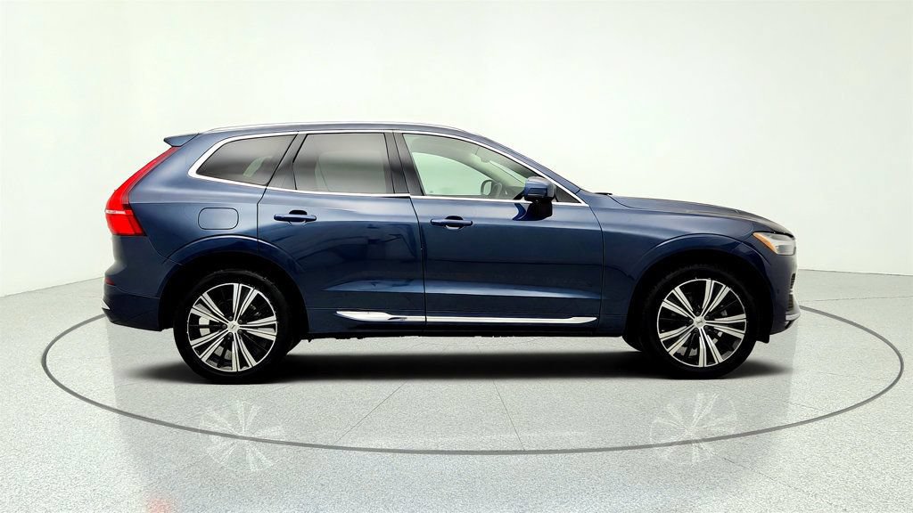 Used 2022 Volvo XC60 B5 Inscription w/ Advanced Package AWD/4WD image 4