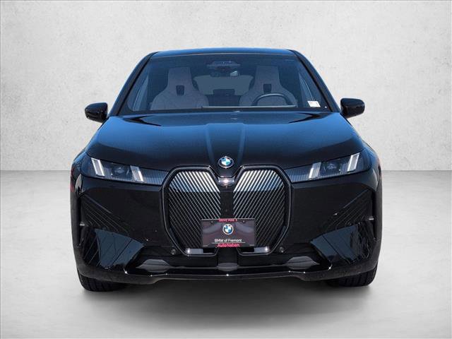 Used 2026 BMW iX xDrive60 image 2