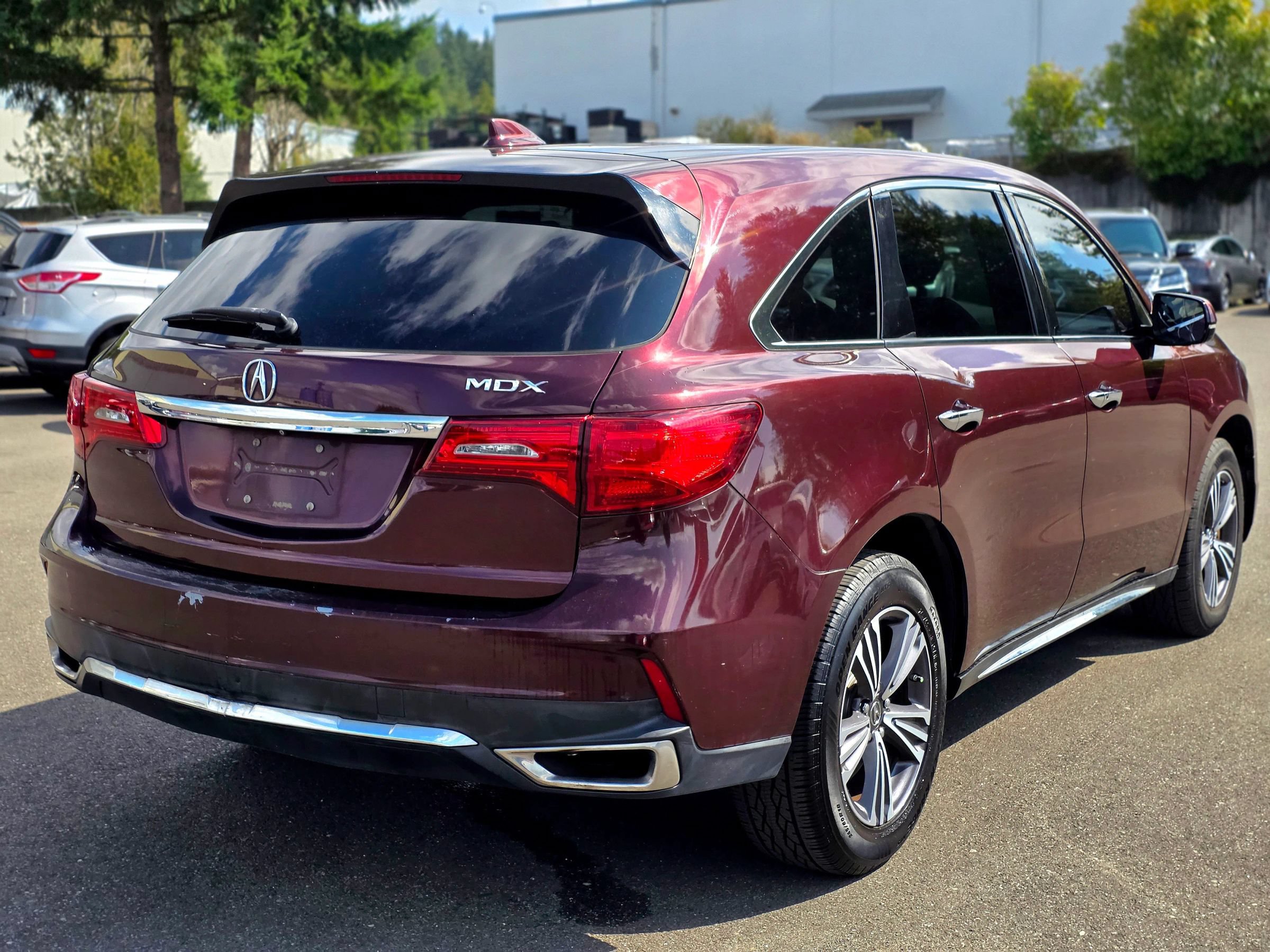 Used 2017 Acura MDX SH-AWD image 7