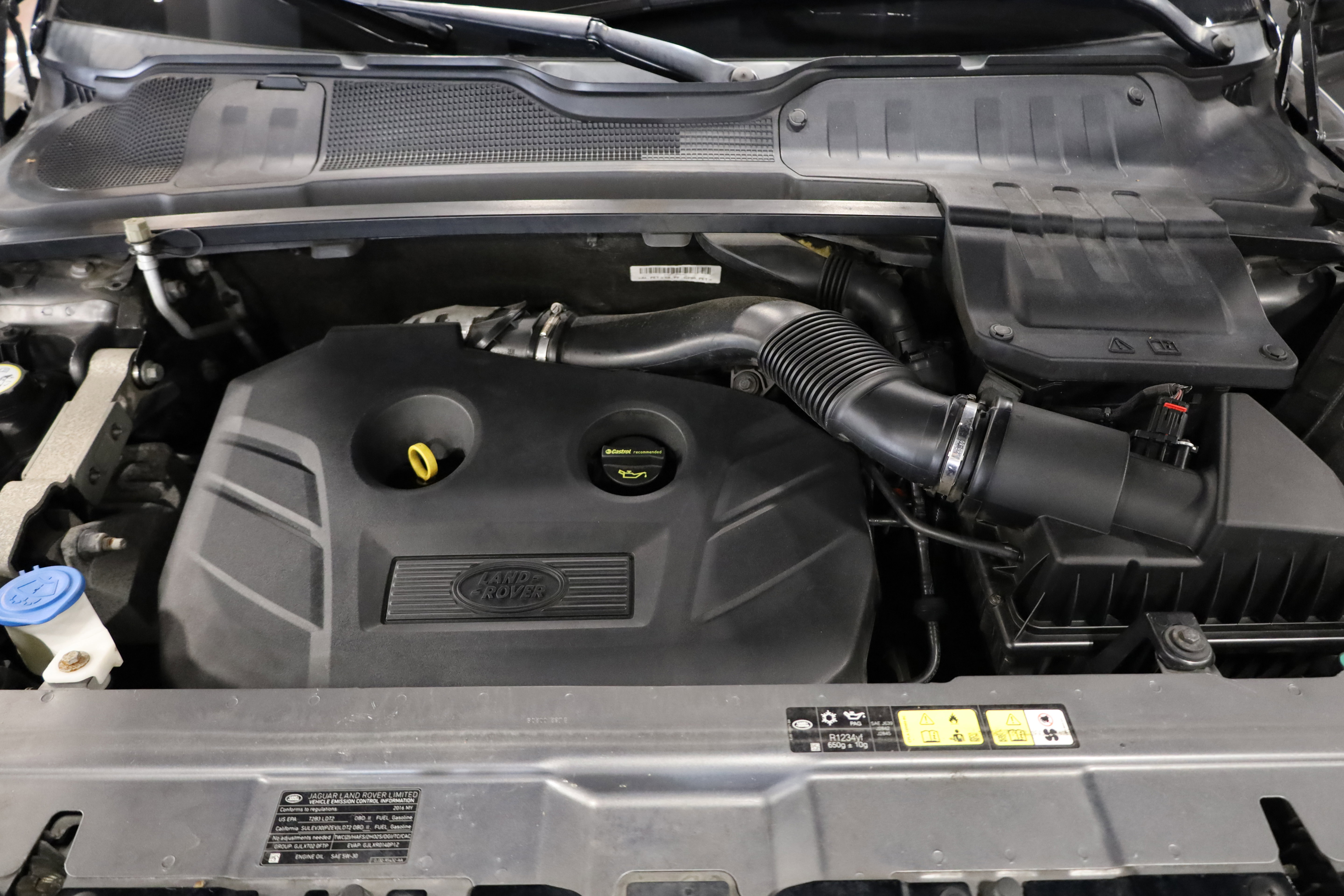 Used 2016 Land Rover Range Rover Evoque HSE image 42