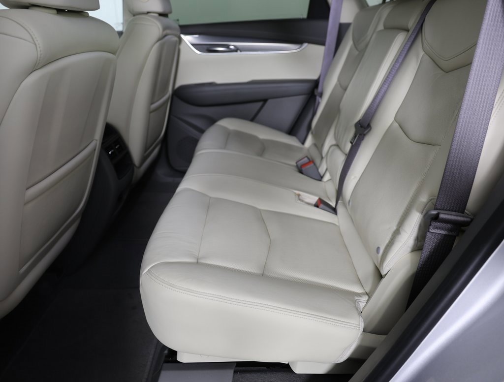 Used 2017 Cadillac XT5 Luxury image 11