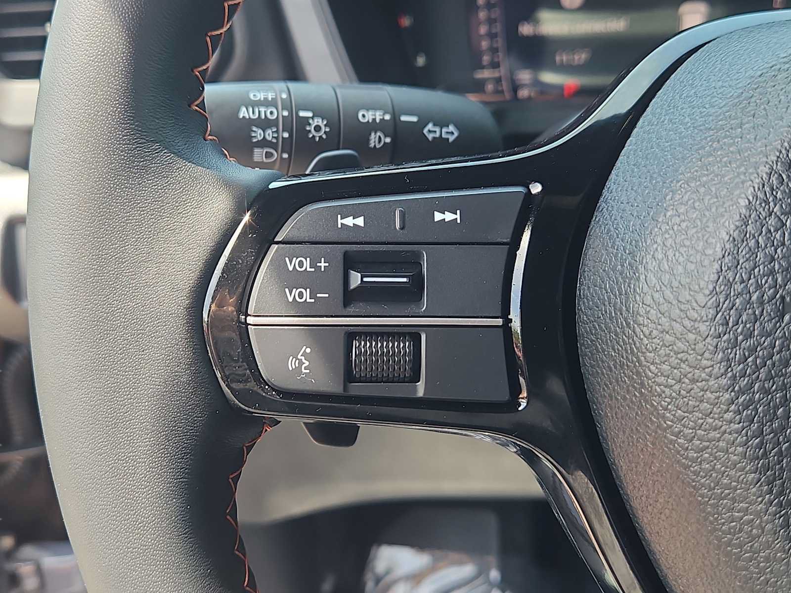 Certified 2026 Honda Pilot Sport image 24