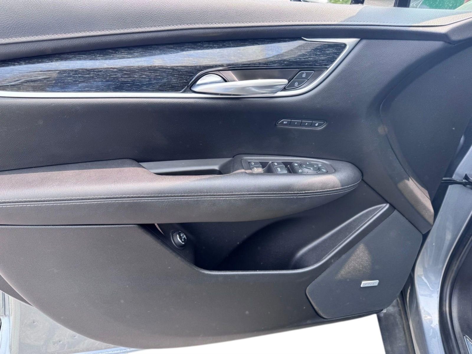Used 2021 Cadillac XT5 Premium Luxury image 10
