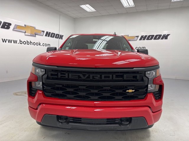 New 2026 Chevrolet Silverado 1500 Custom image 2