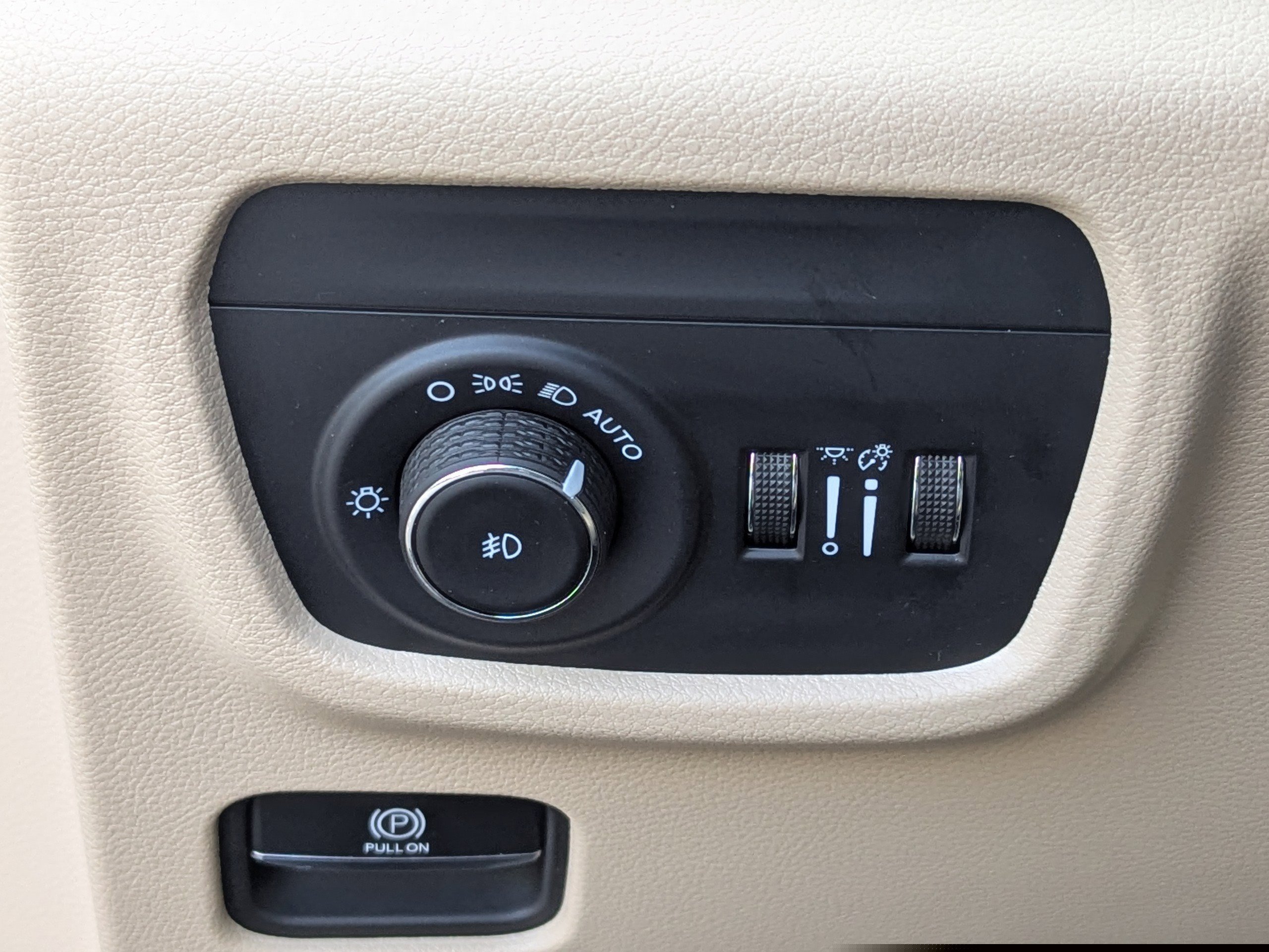 Certified 2024 Jeep Grand Cherokee L Limited image 20