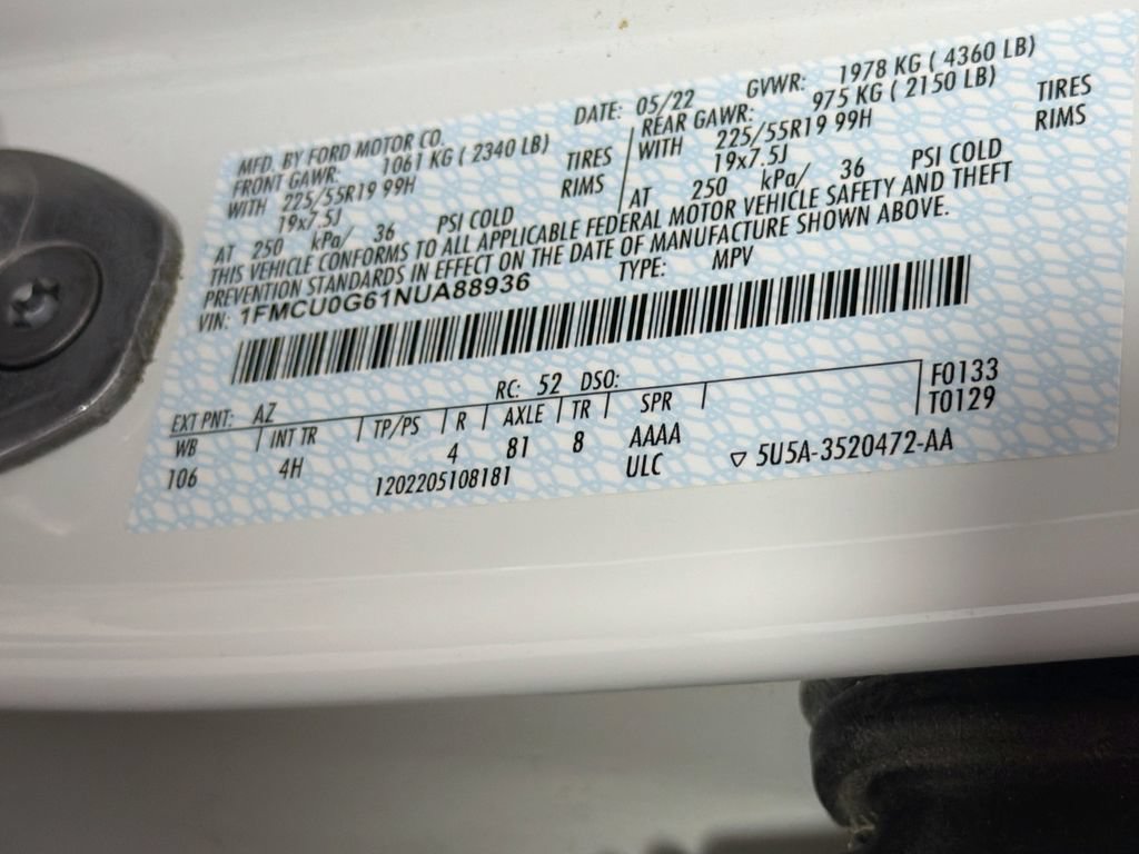 Used 2022 Ford Escape SE FWD image 28