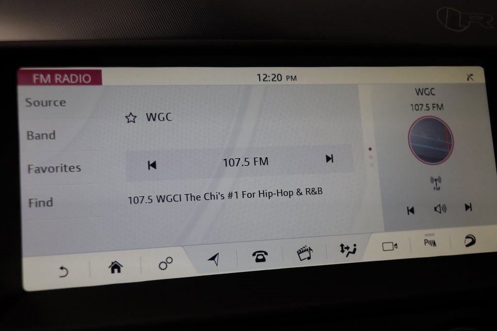 Used 2023 Jaguar F-TYPE R image 11