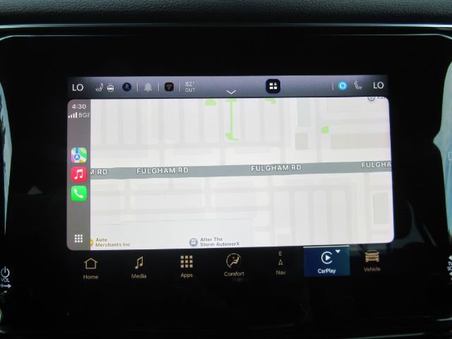 Used 2024 Jeep Wagoneer Series II w/ Flexible Seating Group image 10