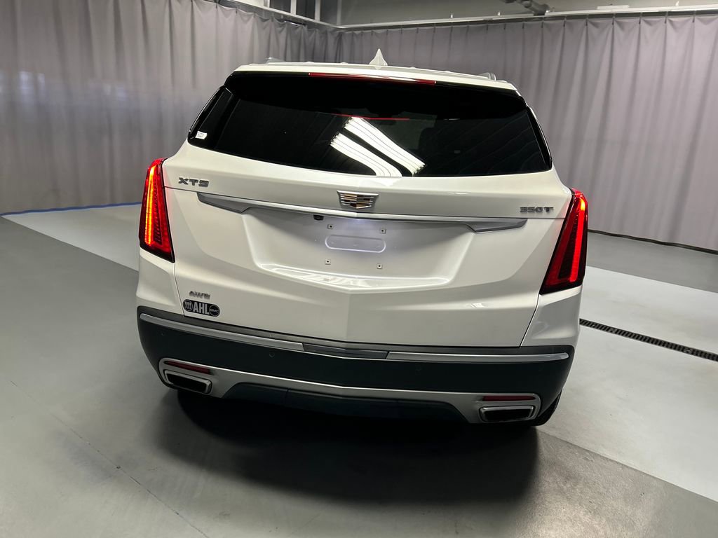 Used 2022 Cadillac XT5 Premium Luxury w/ LPO, Floor Liner Package image 6