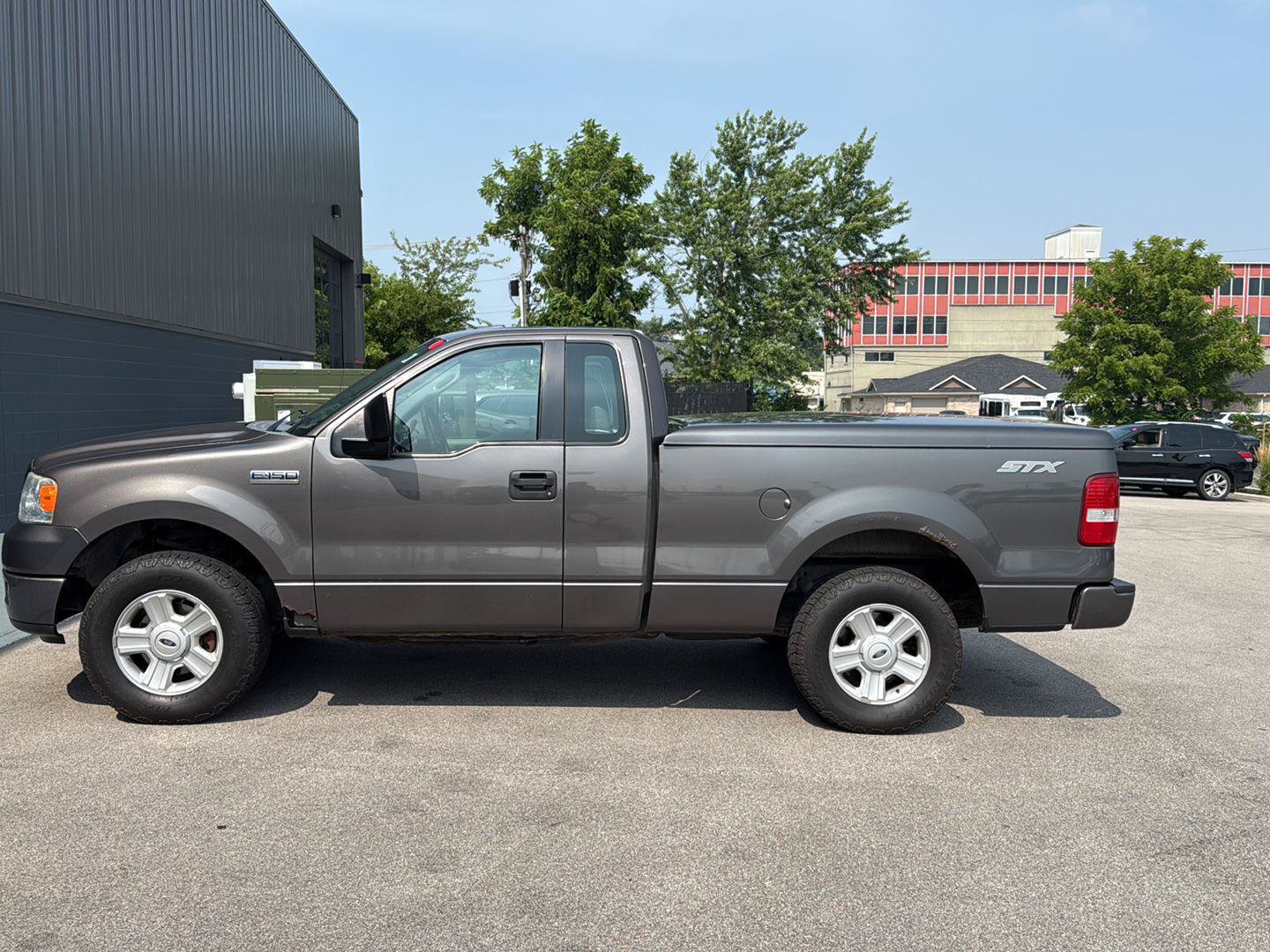 Used 2005 Ford F150 STX RWD image 6