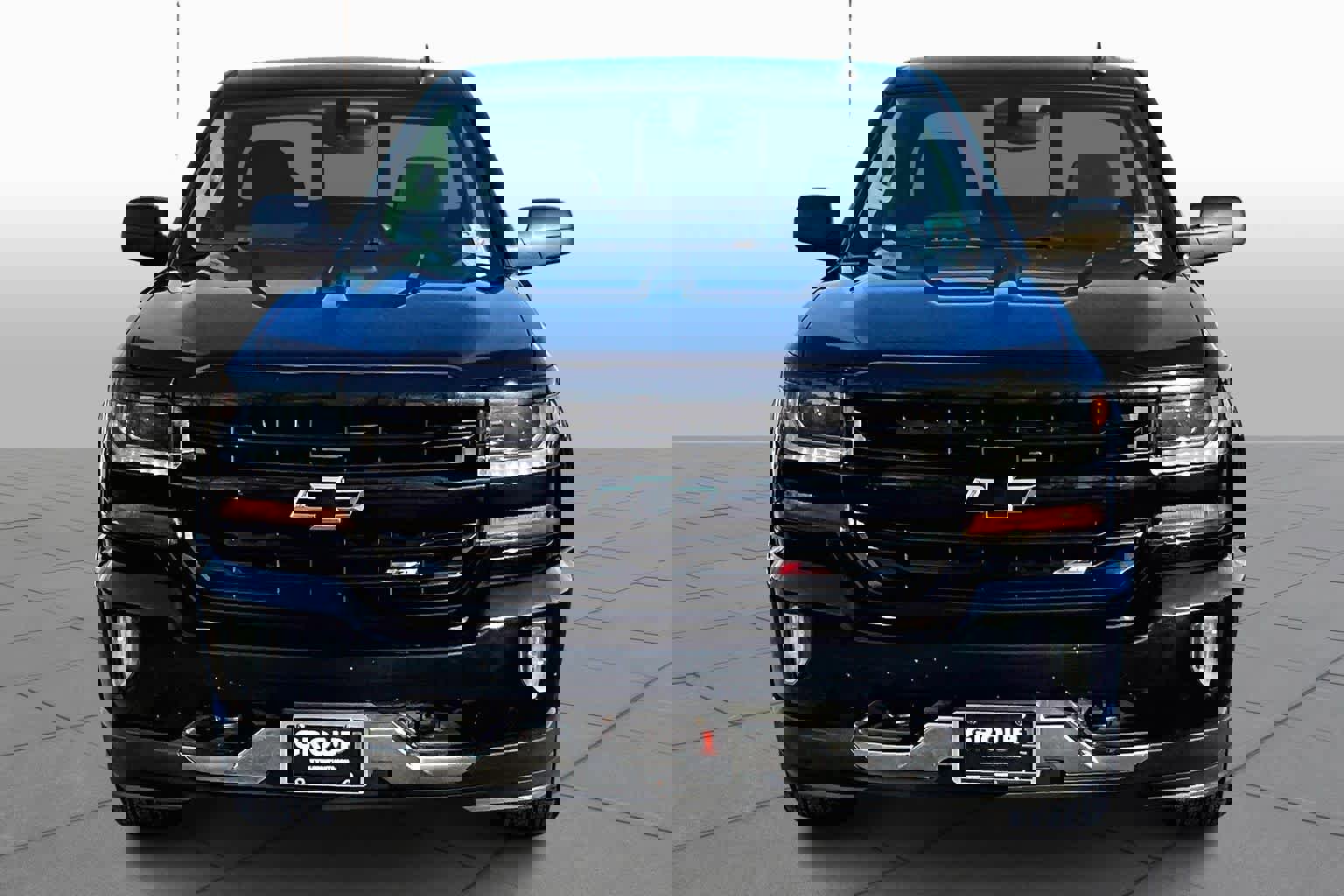 Used 2018 Chevrolet Silverado 1500 LT w/ All Star Edition image 3