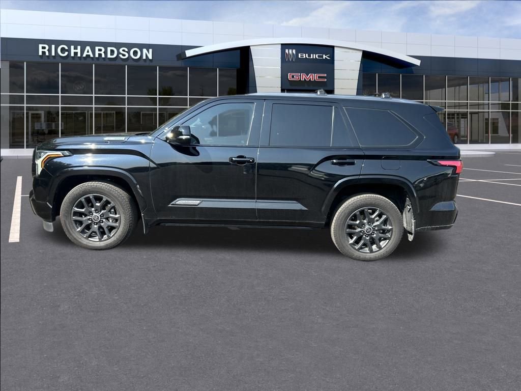 Used 2024 Toyota Sequoia Platinum image 2