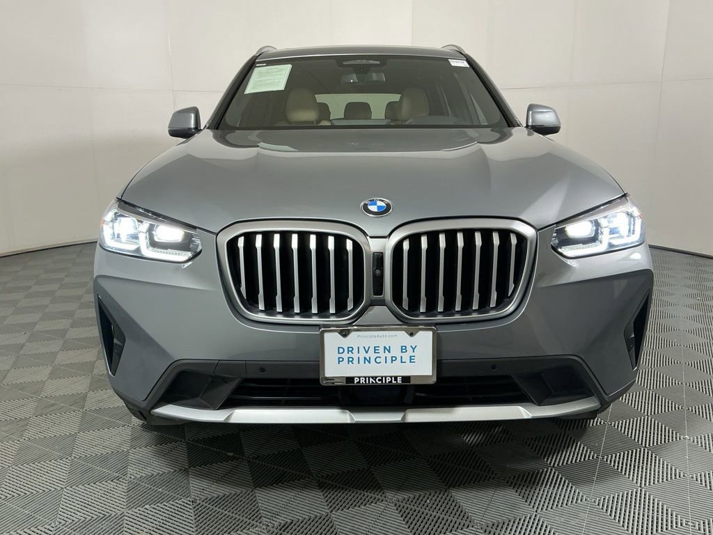Certified 2024 BMW X3 xDrive30i w/ Premium Package image 3